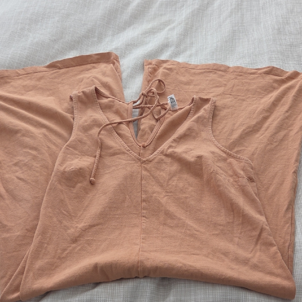 Tie-back Sleeveless Cropped Romper